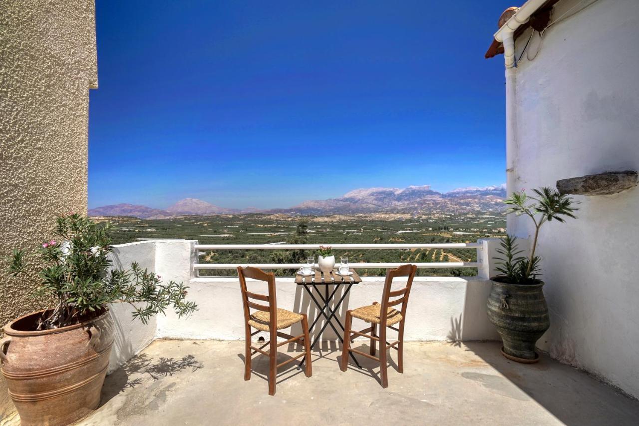 Serenity View - Traditional Village Apartment Kouses Bagian luar foto